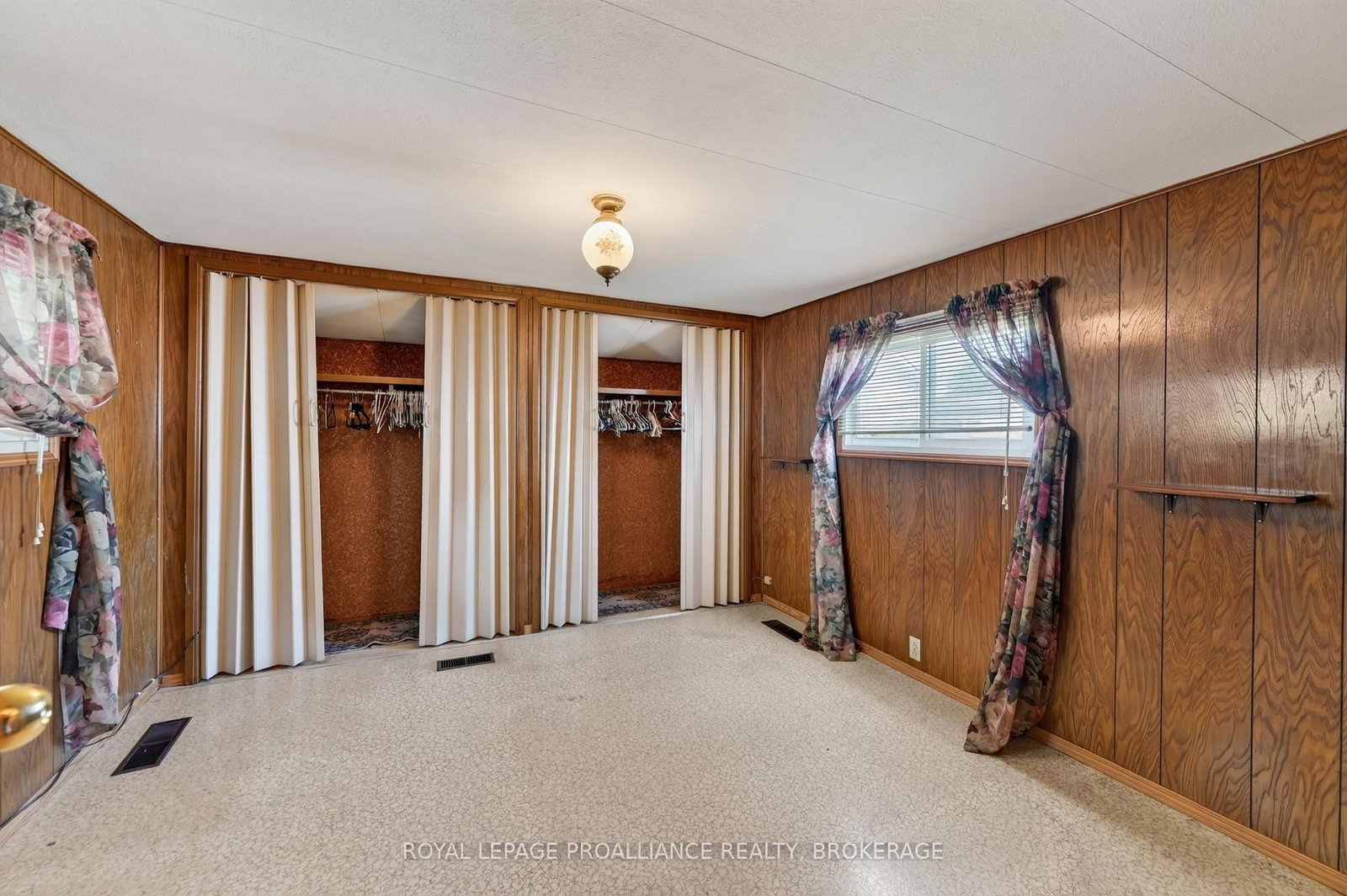 39 Worthington Way • Kingston, ON photo 13