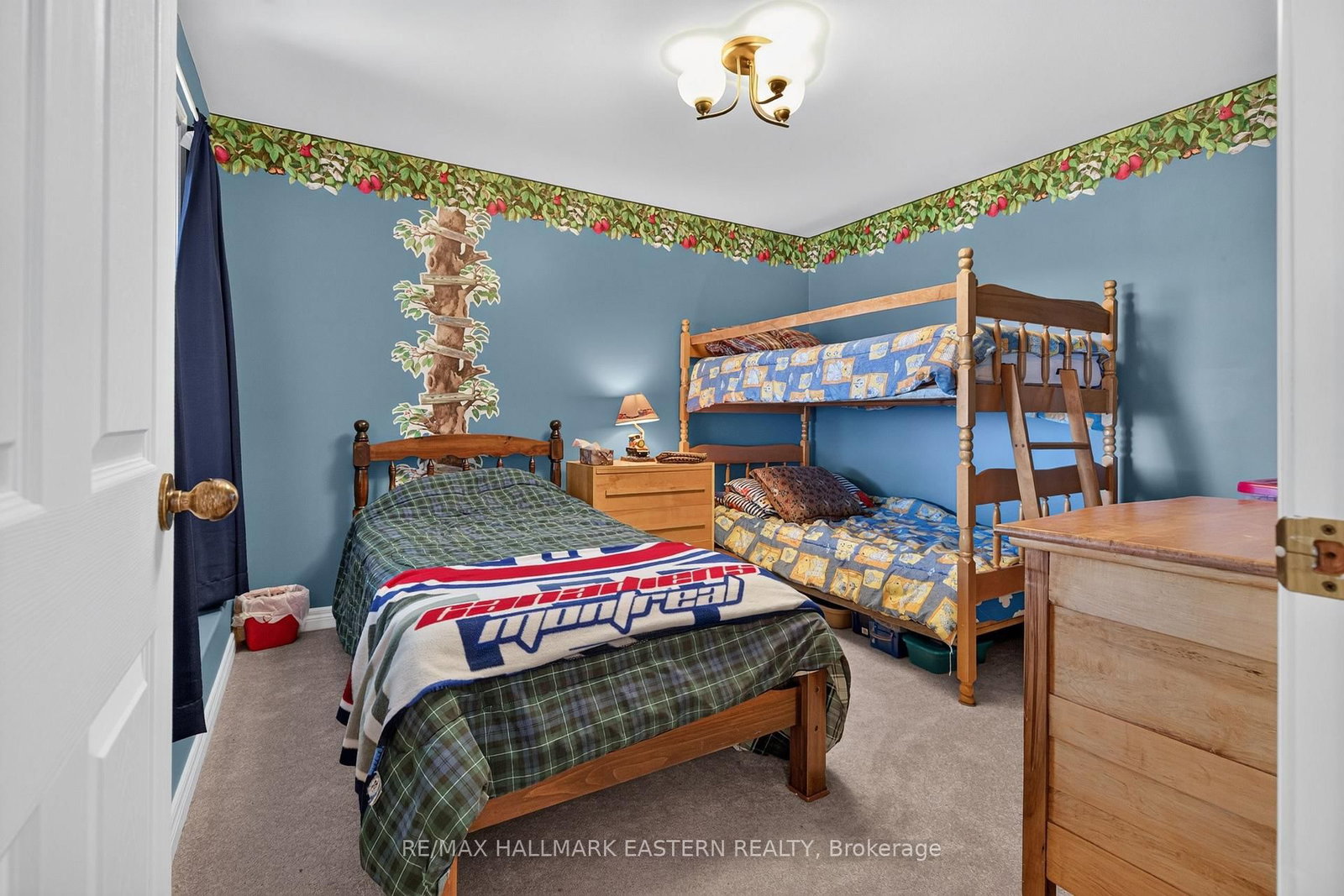 734 Duffus Drive • Selwyn, ON photo 39