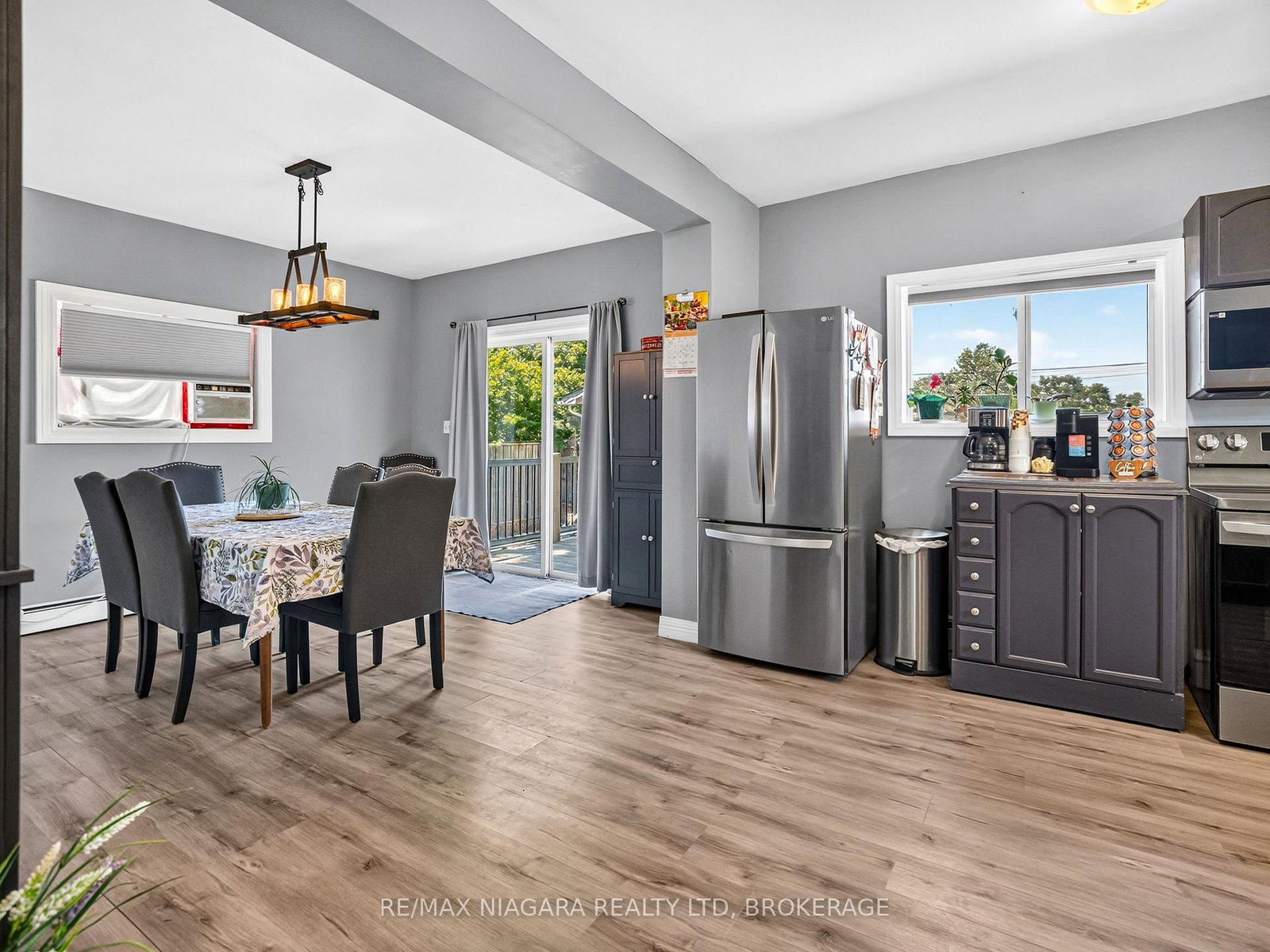 31 Murray Street • Fort Erie, ON photo 11