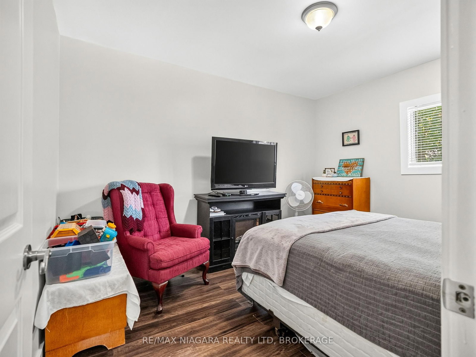31 Murray Street • Fort Erie, ON photo 18