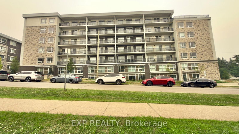 home for lease on 608-275B Larch Street