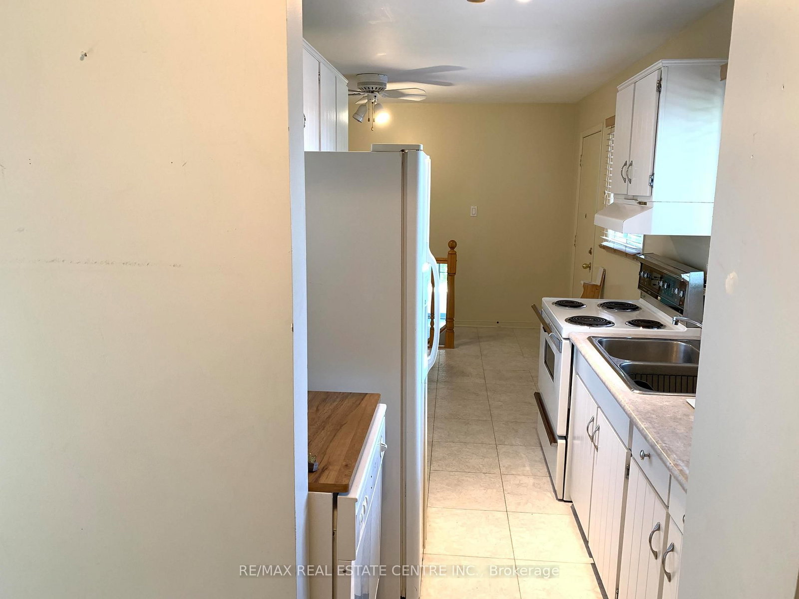 14 Sandsprings Crescent • Kitchener, ON photo 21