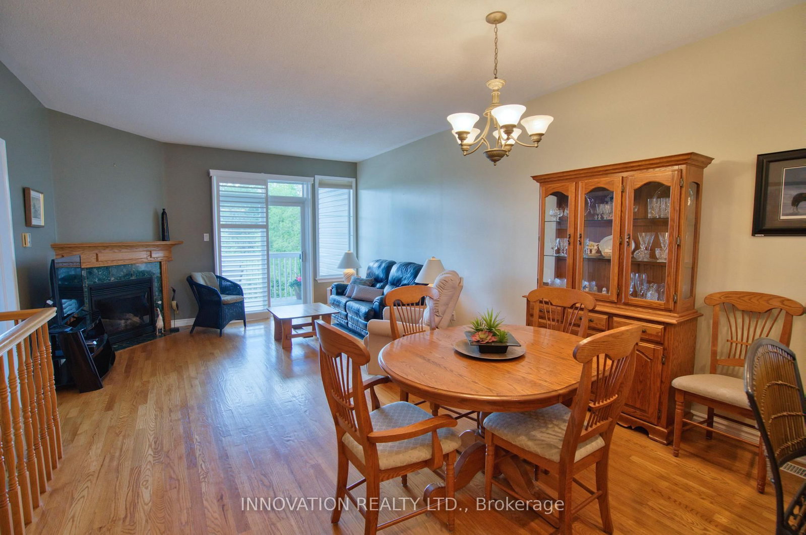 27 Eileen Crescent • Stittsville, ON photo 11