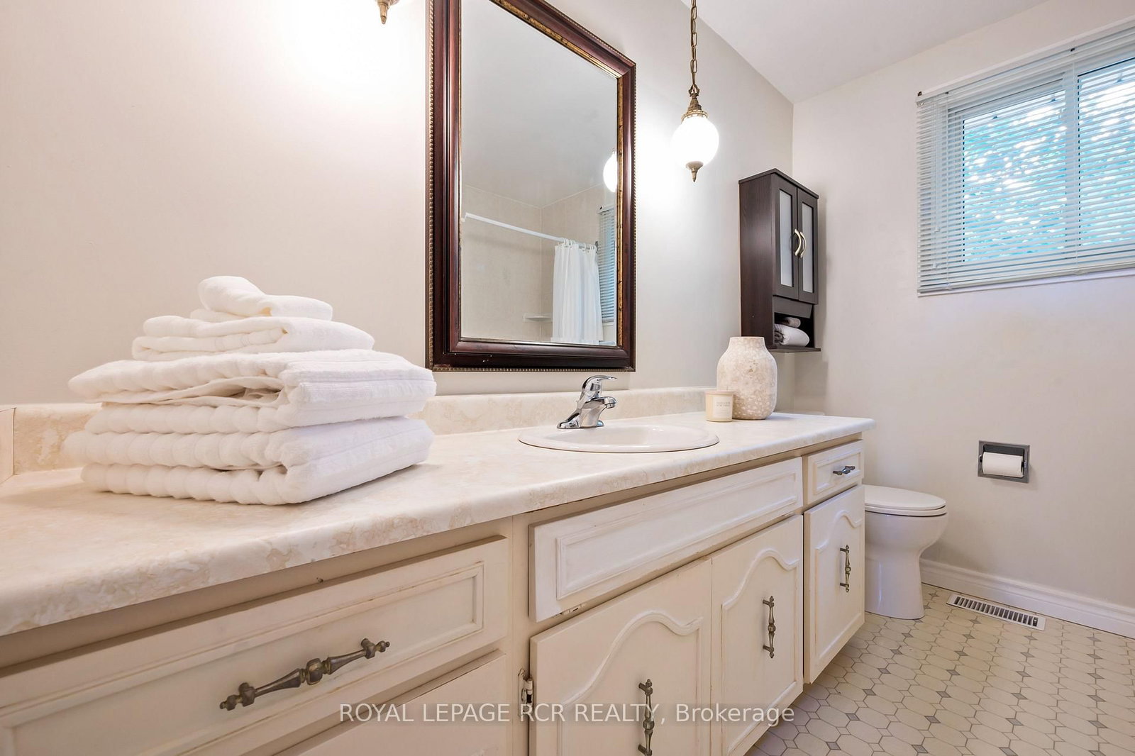 137 White Pine Crescent • Waterloo, ON photo 17