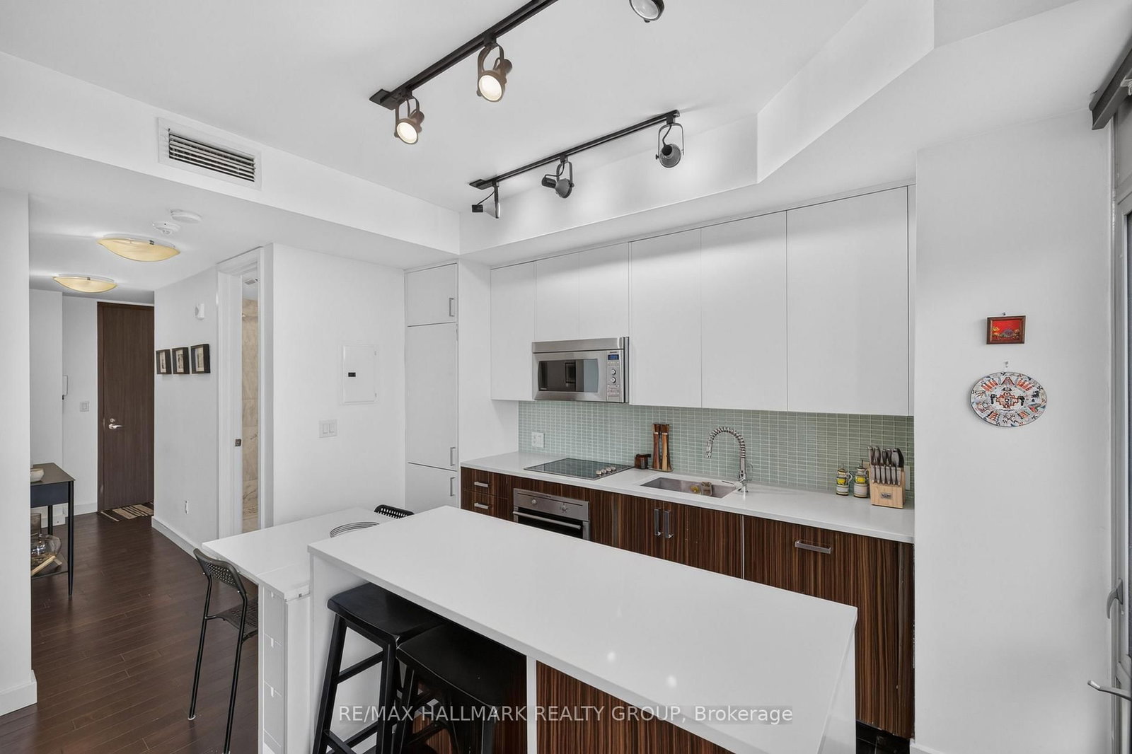201 Parkdale Avenue • #408 • Ottawa, ON photo 13