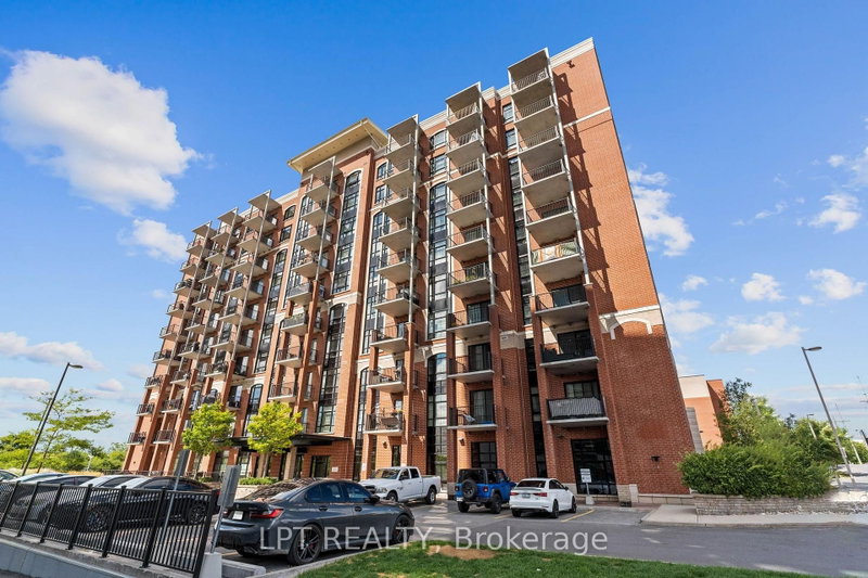 707 - 555 Anand Private