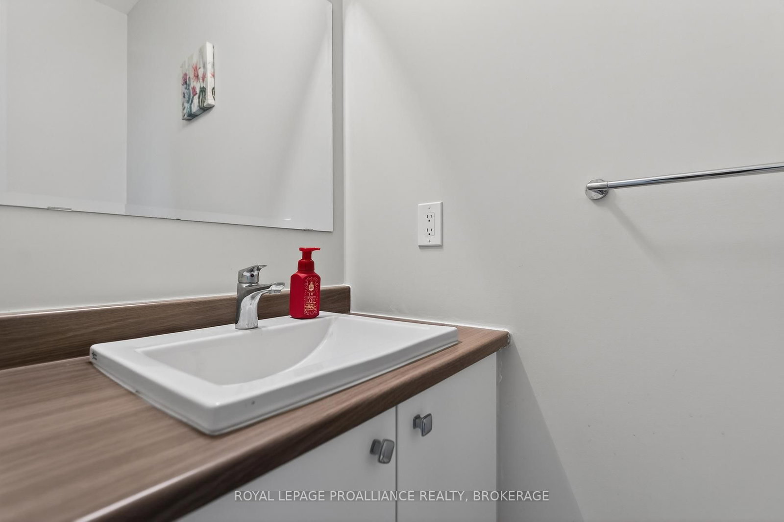 322 Holden Street • Kingston, ON photo 6
