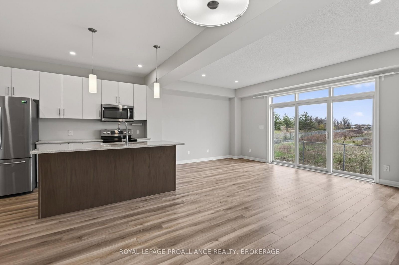 322 Holden Street • Kingston, ON photo 9