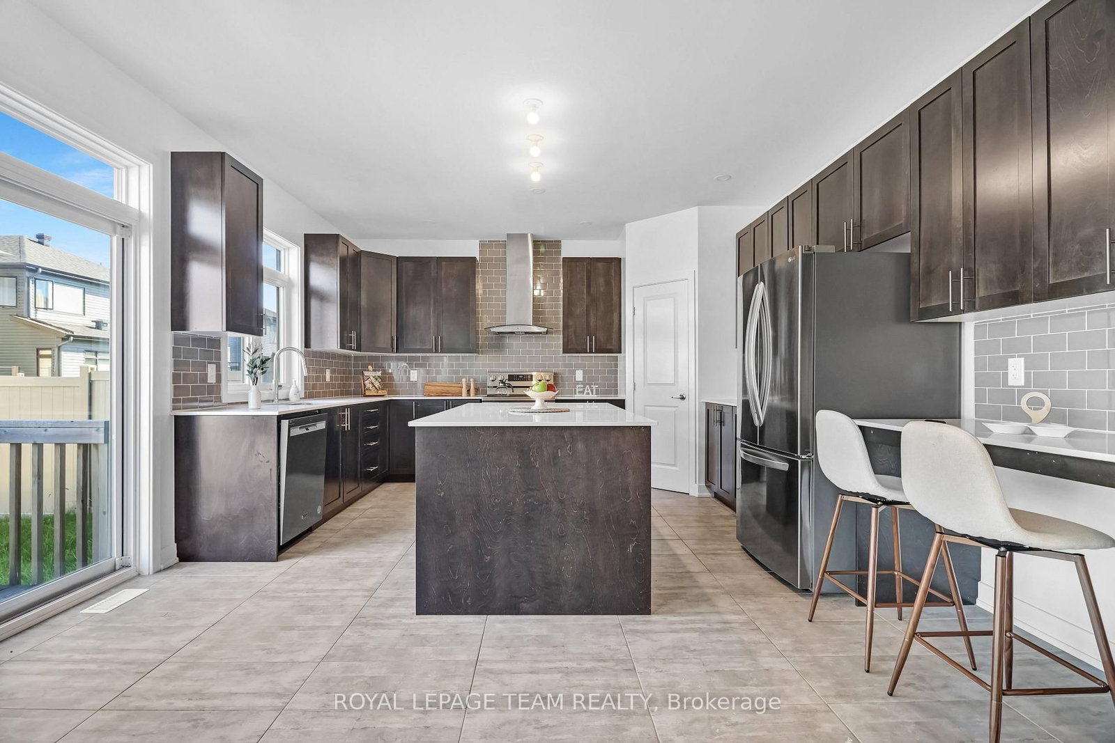 76 Big Dipper Street • Ottawa, ON photo 16