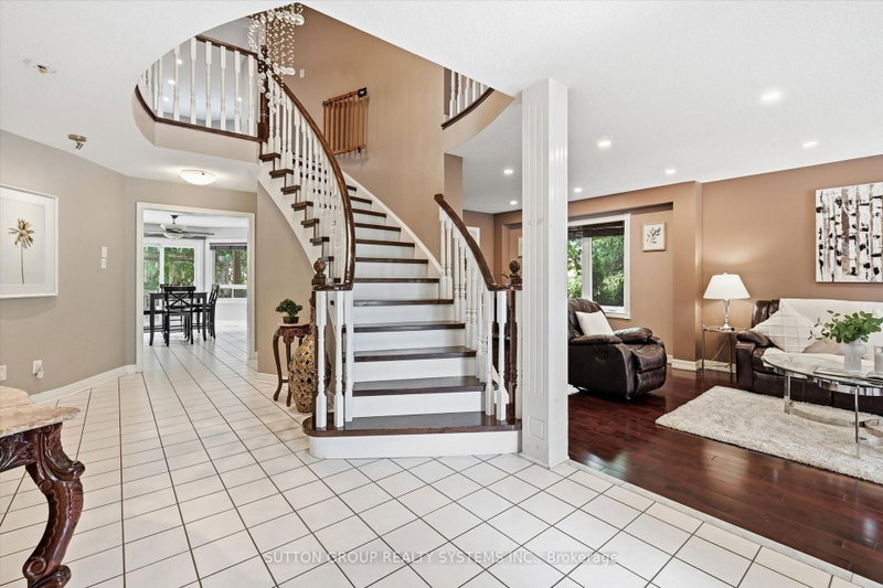 7 Arnhem Court