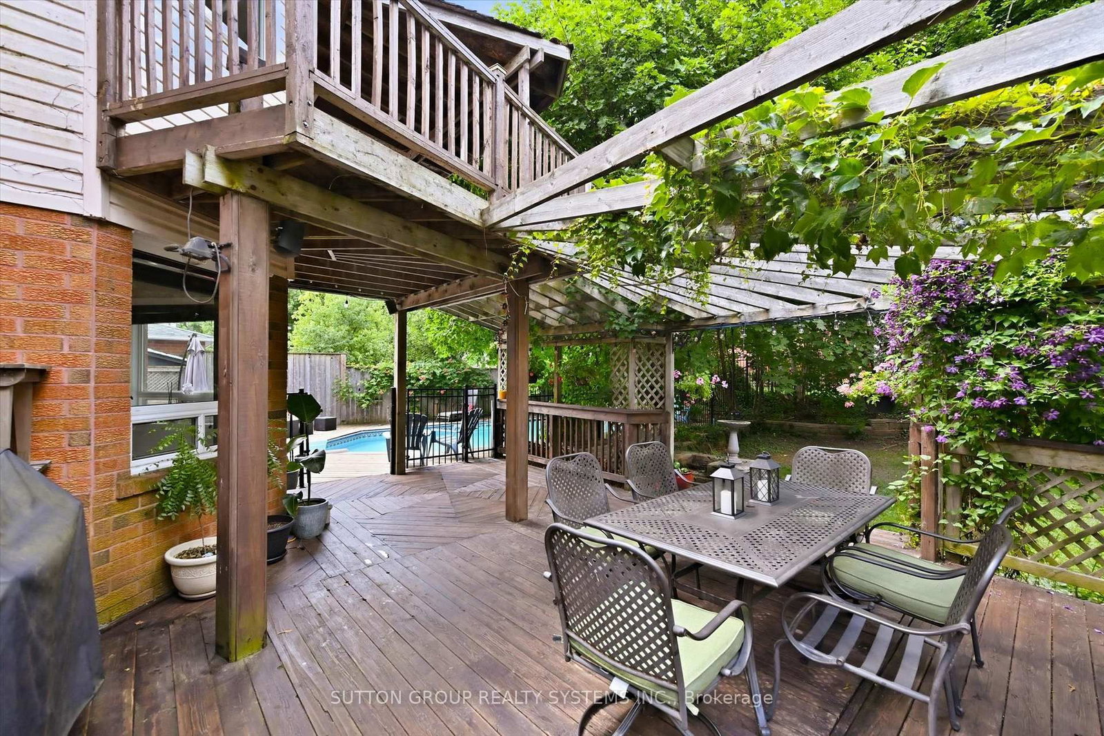 7 Arnhem Court • Hamilton, ON photo 41