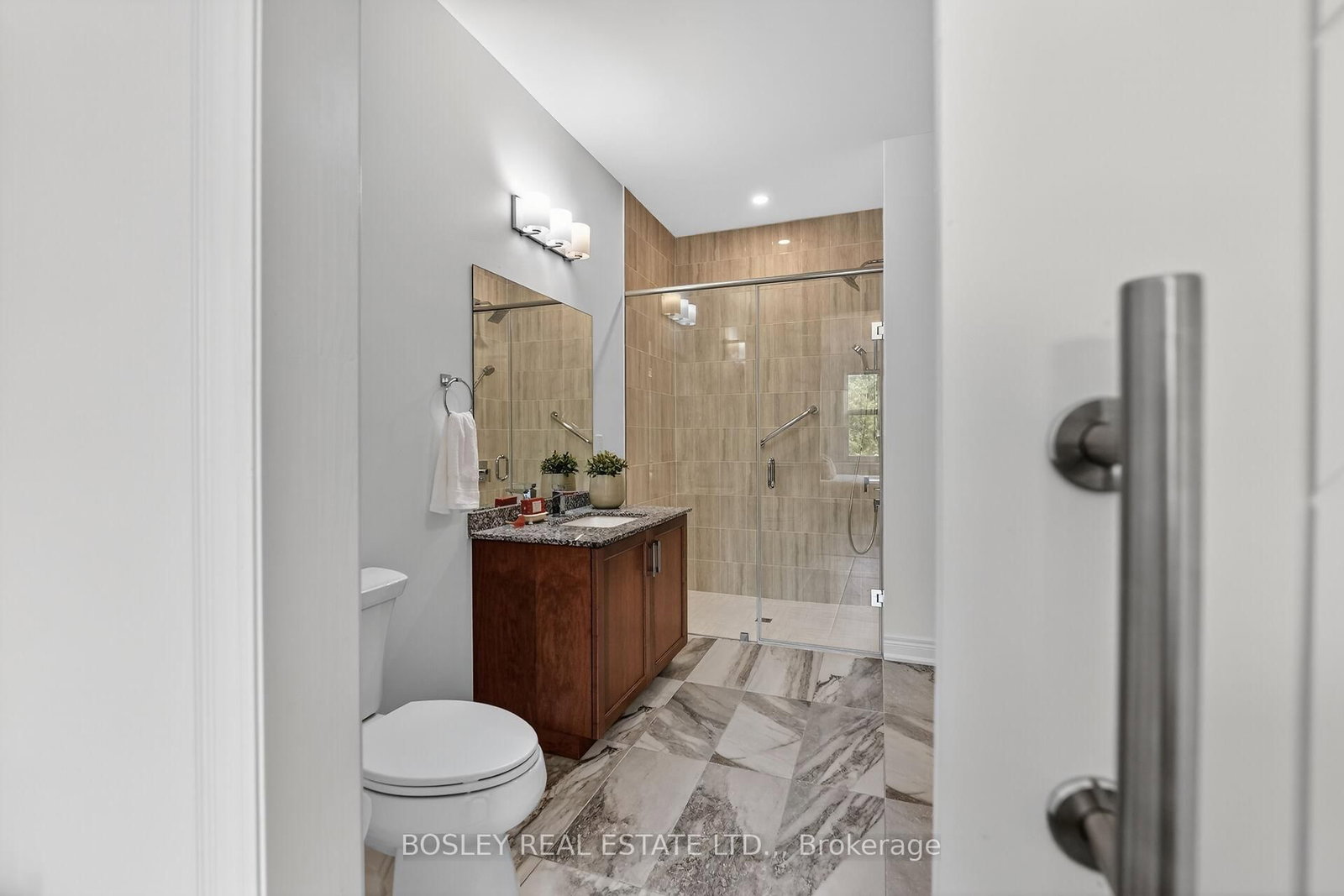 56 Paradise Grove • Niagara-on-the-Lake, ON photo 18