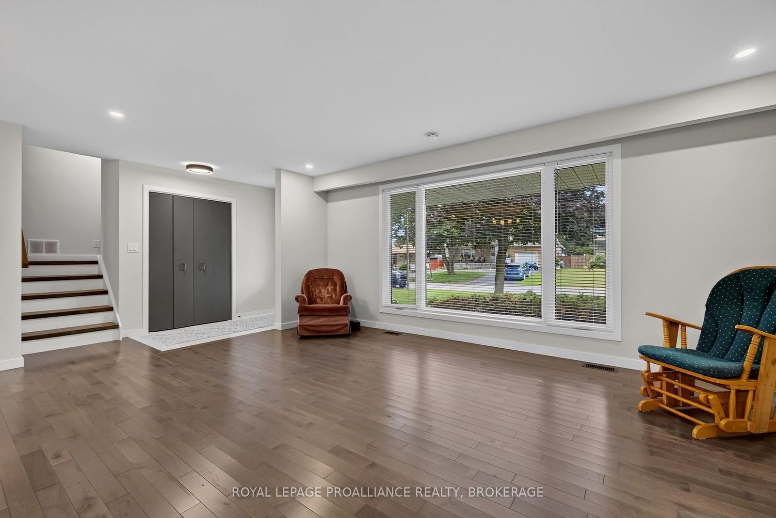 682 Carnaby Street • Kingston, ON photo 11