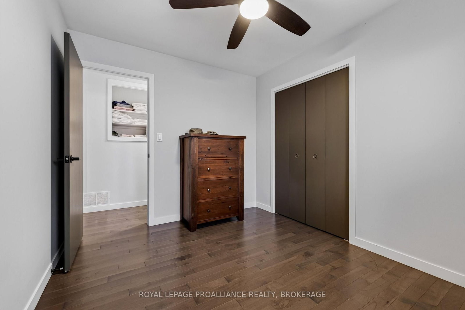682 Carnaby Street • Kingston, ON photo 28