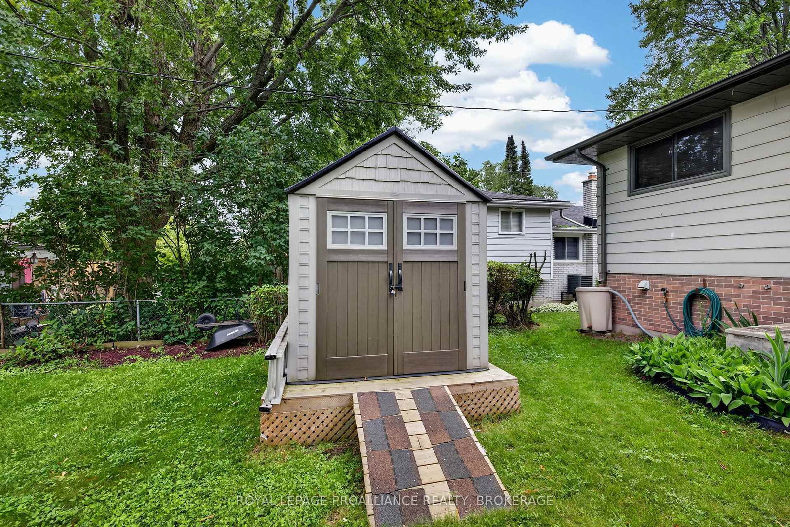682 Carnaby Street • Kingston, ON photo 45