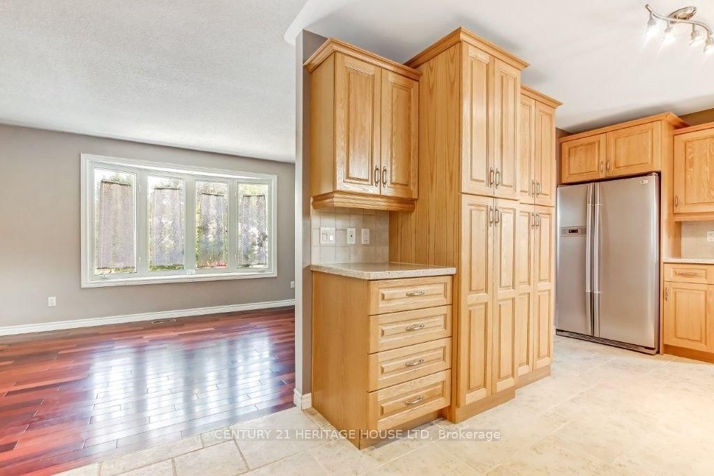 63 Confederation Drive • St. Thomas, ON photo 6
