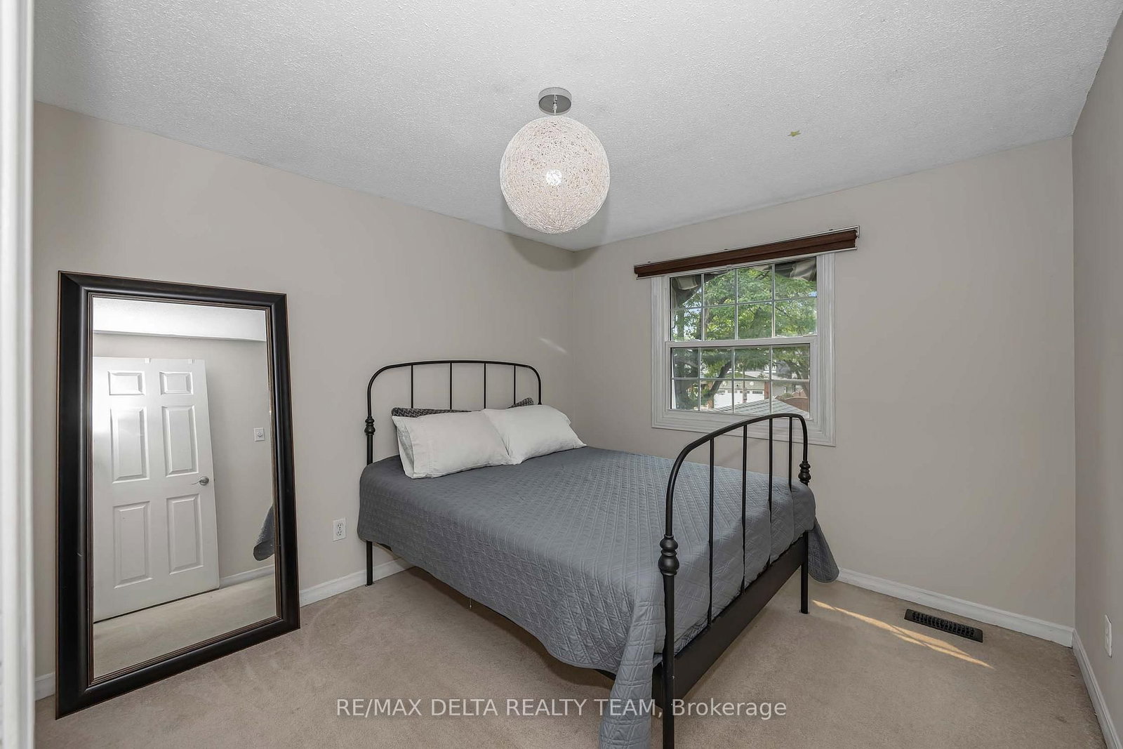 6340 Fortune Drive • Orleans, ON photo 25