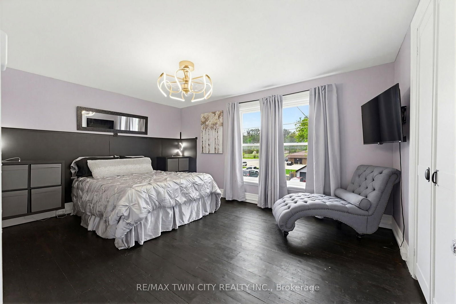 28 Norwich Street • Brantford, ON photo 13