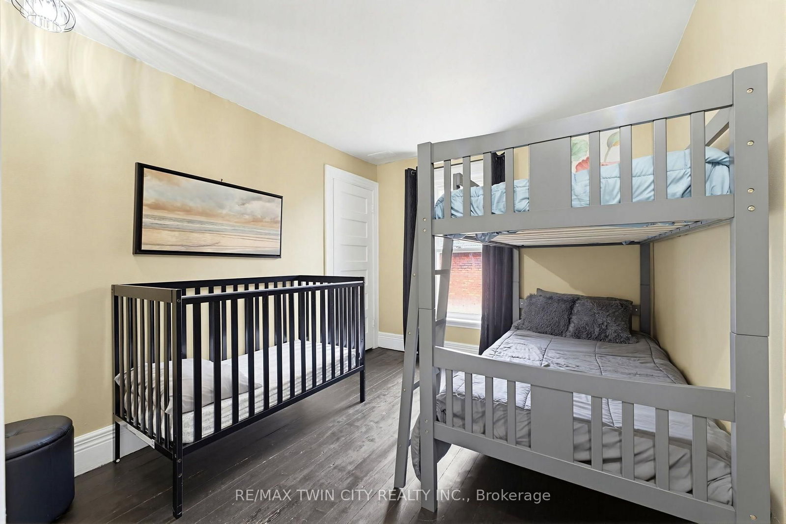 28 Norwich Street • Brantford, ON photo 14
