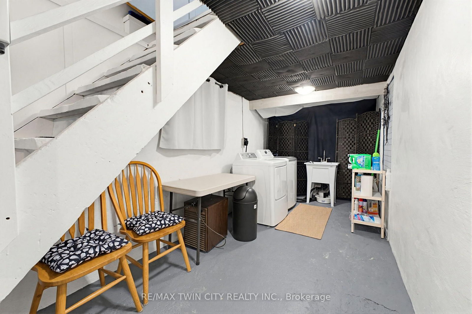 28 Norwich Street • Brantford, ON photo 19