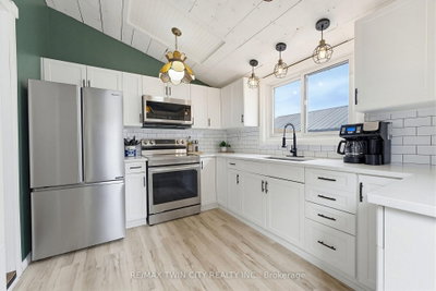 28 Norwich Street • Brantford, ON photo 9