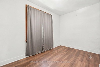 1361 Summerville Avenue • Ottawa, ON photo 9