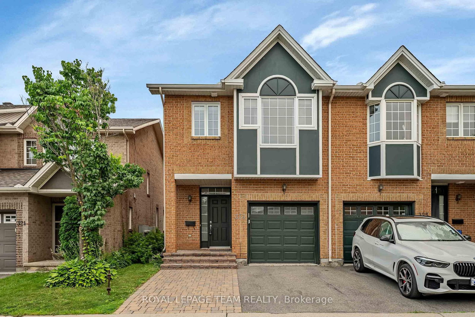 323 Freedom Private, Ottawa