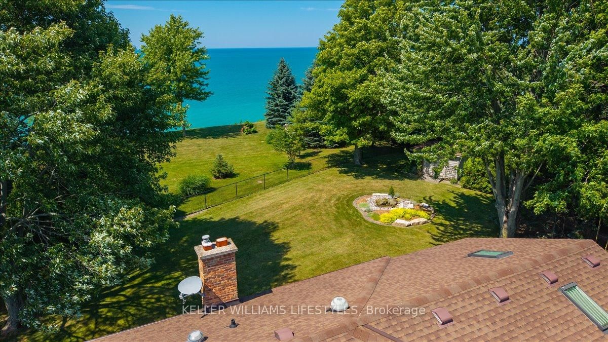 4350 Bluepoint Drive • Plympton-Wyoming, ON photo 38
