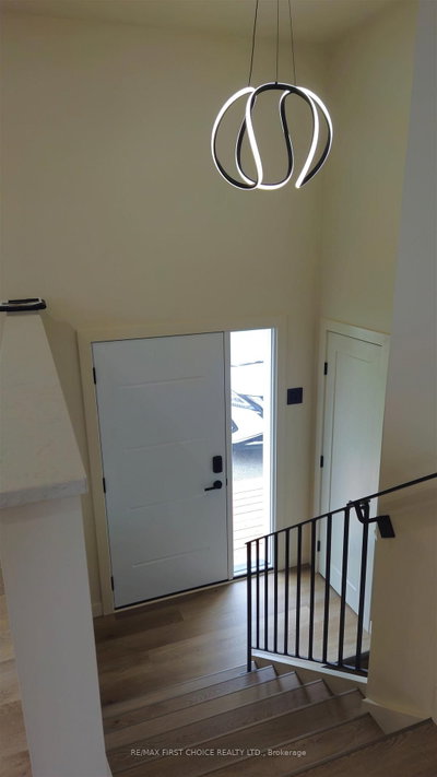 72 Brent Street — photo 2