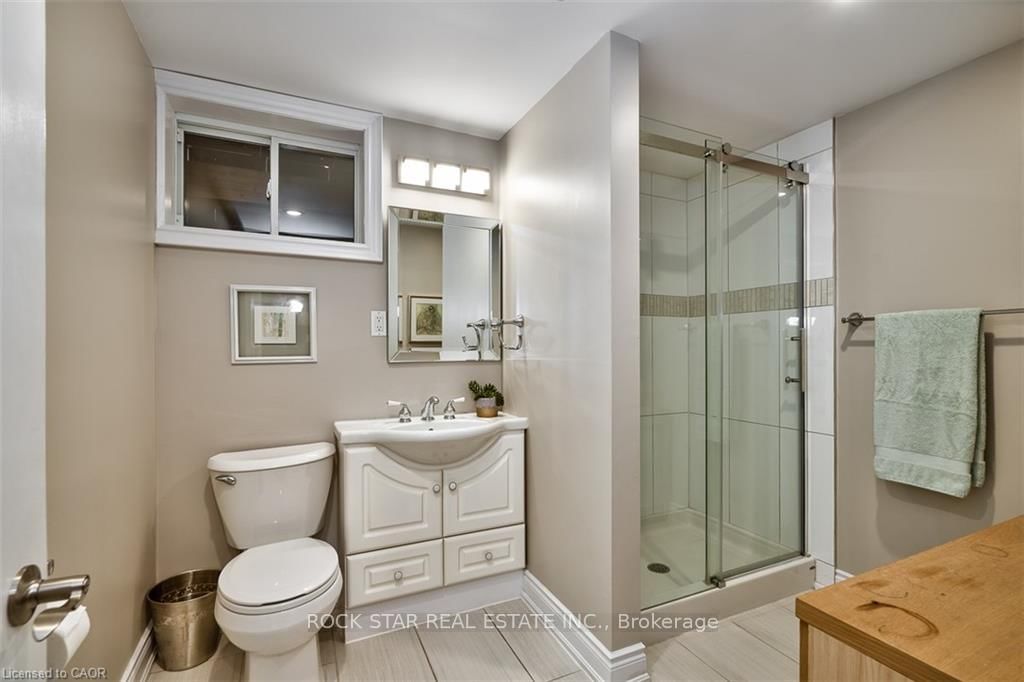 Detached House for lease at Lower-126 West 26th Street, Hamilton, Ontario, L9C 4Z4 - Westcliffe - MLS: X13572302