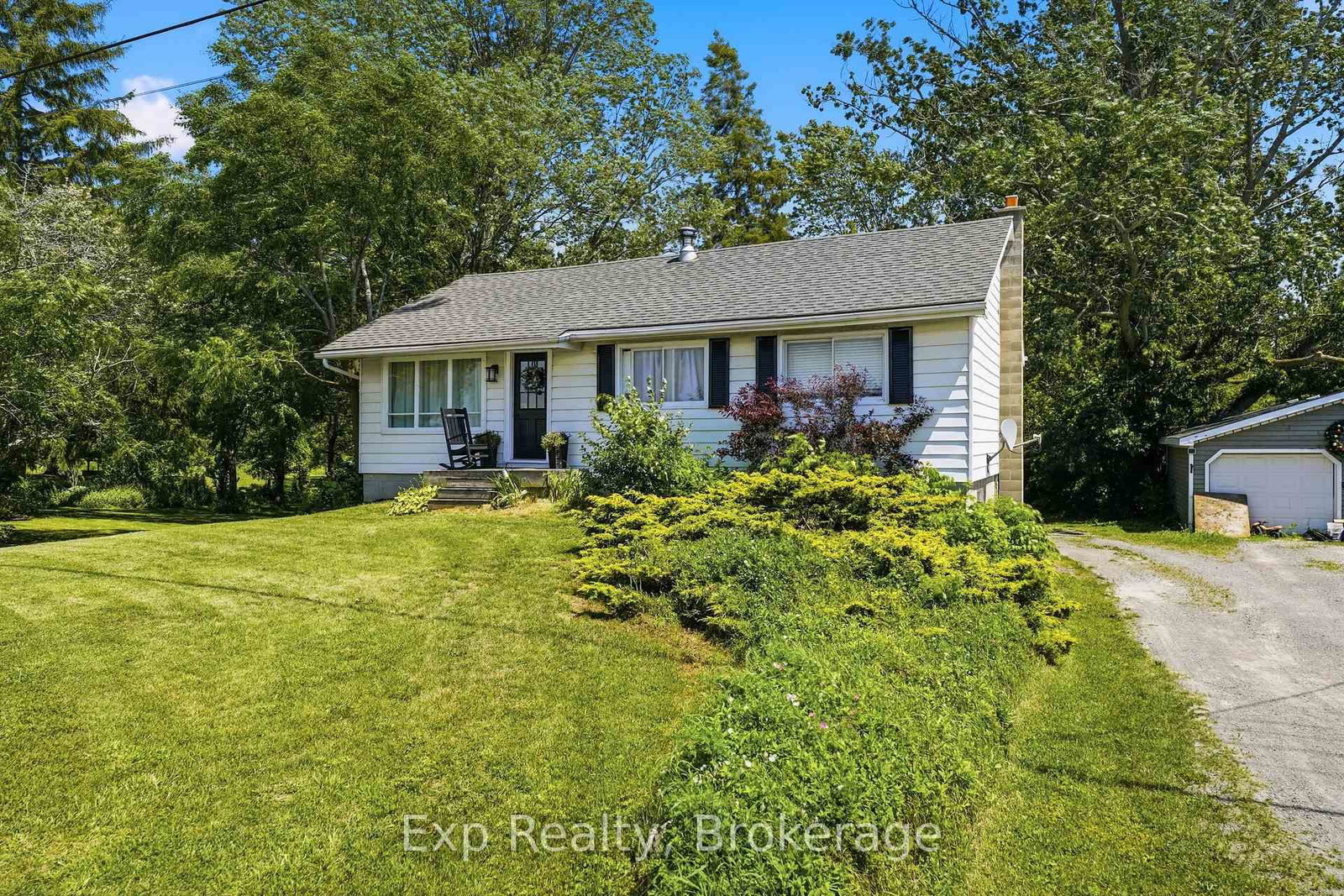 650 County Road 5 • Prince Edward County, ON photo 3
