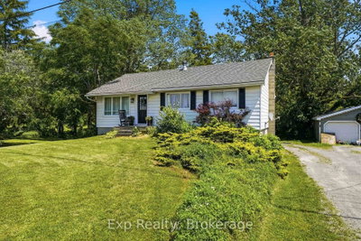 650 County Road 5 • Prince Edward County, ON photo 3