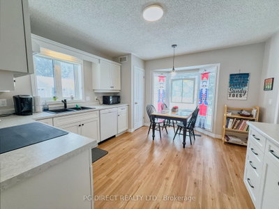 136 Bristlecone Crescent — photo 4