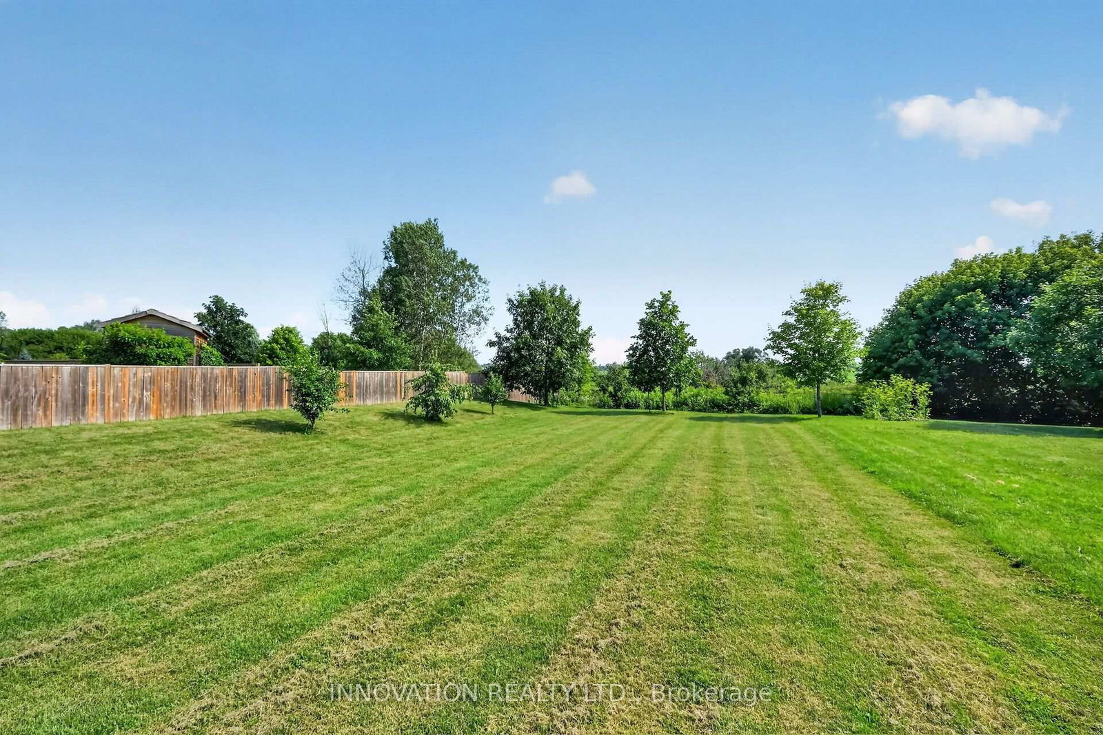 657 Meadowridge Circle • Carp, ON photo 38
