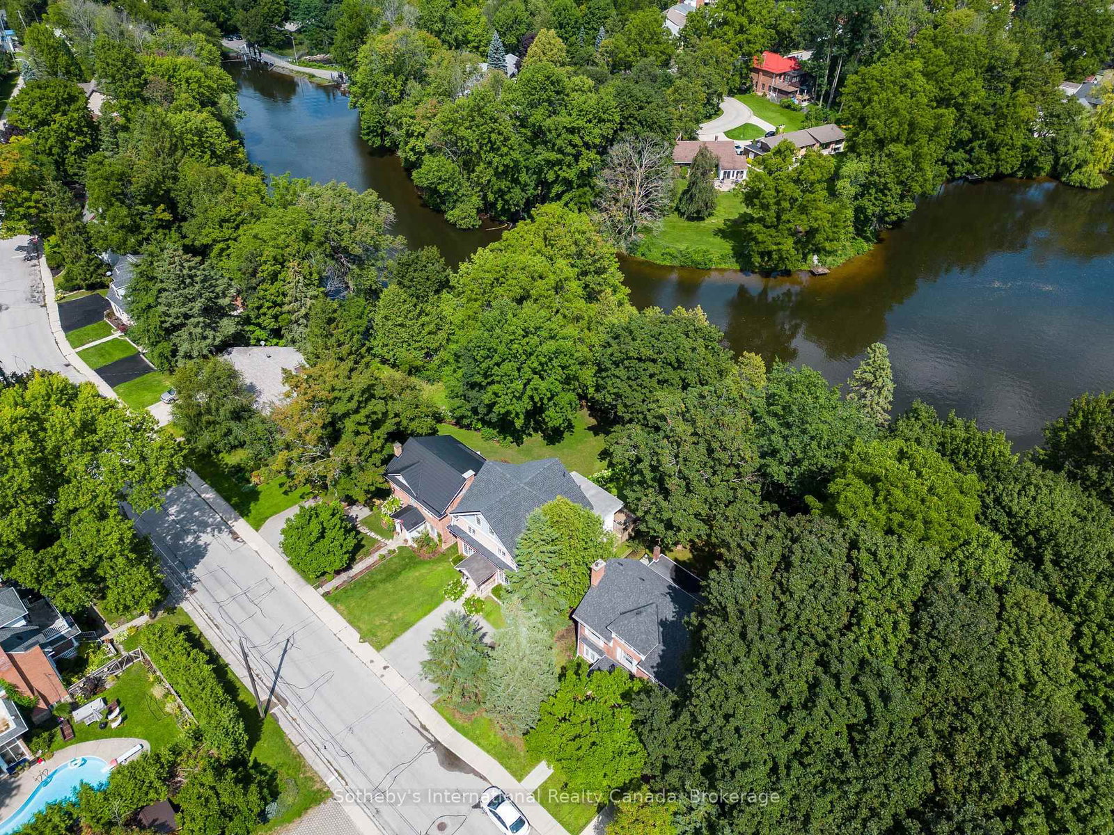 457 2nd Avenue W • Owen Sound, ON photo 44