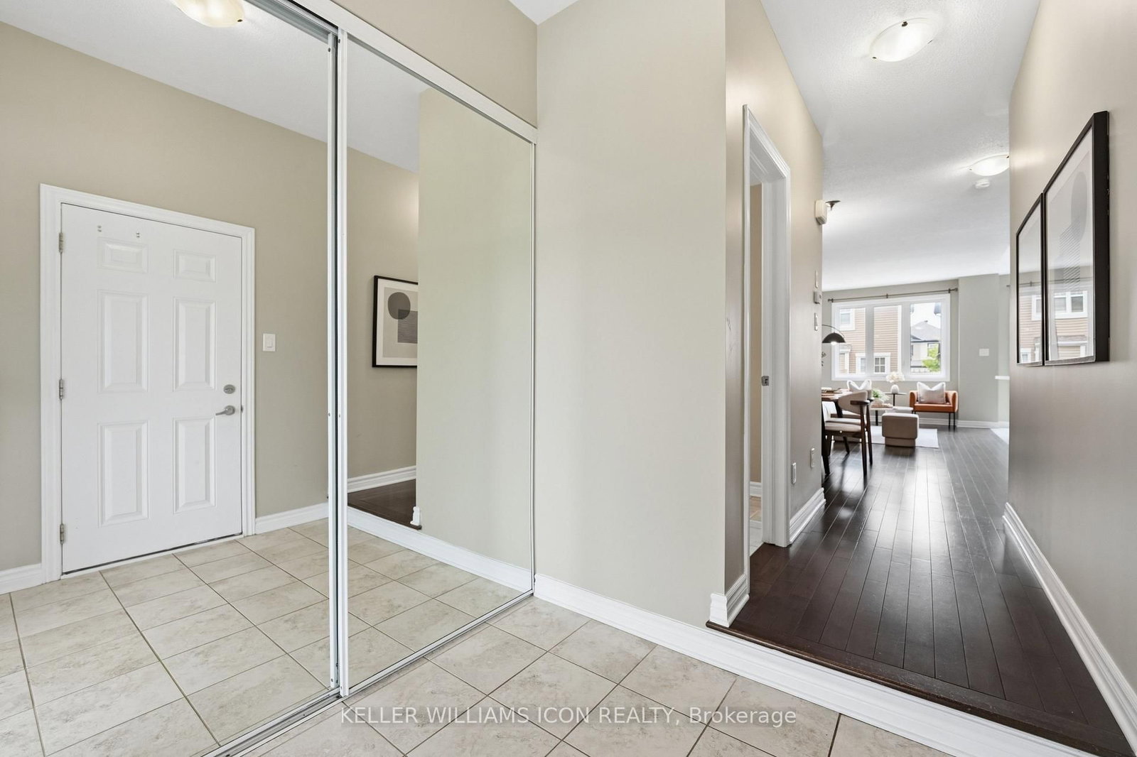 948 Kilbirnie Drive • Ottawa, ON photo 3