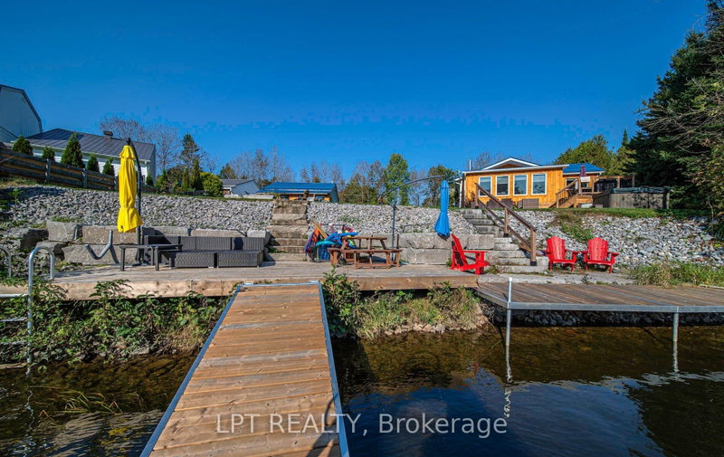 home for lease on 223 Shuttleworth Road