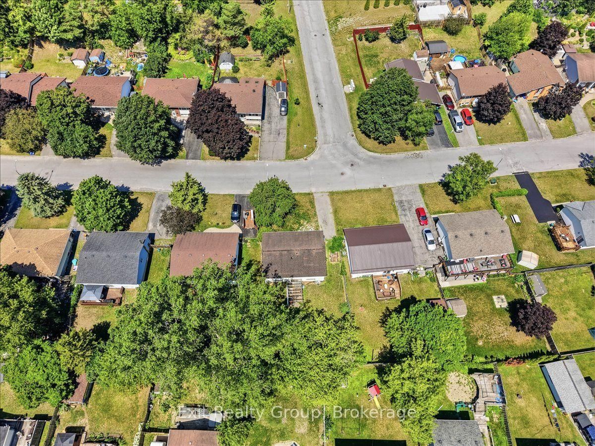 23 Van Alstine Drive • Quinte West, ON photo 13