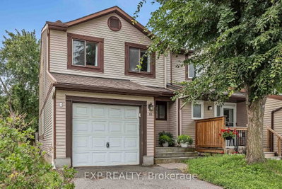 13 Shearer Crescent — photo 2