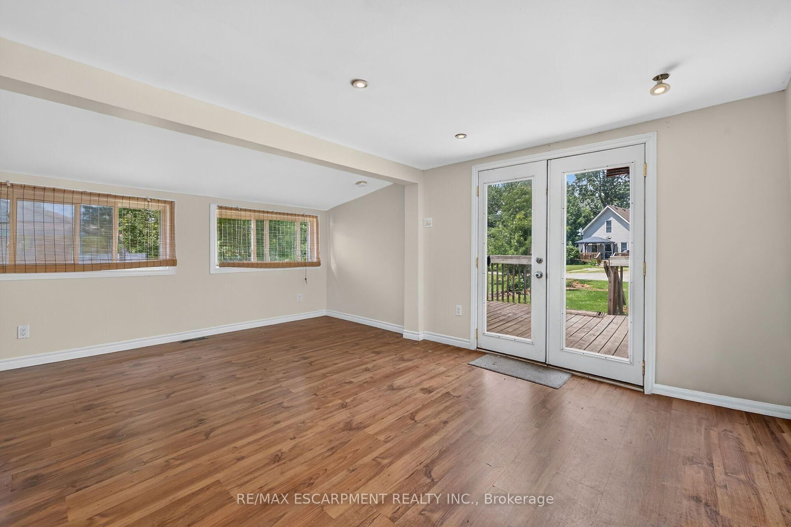 19 Barbara Drive • Haldimand, ON photo 14