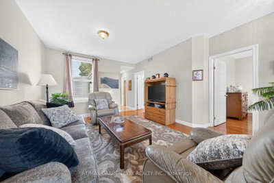 156 E SIMCOE Street • Hamilton, ON photo 9