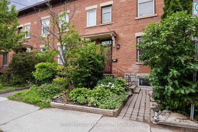 301 Somerset Street E • Ottawa, ON photo 2