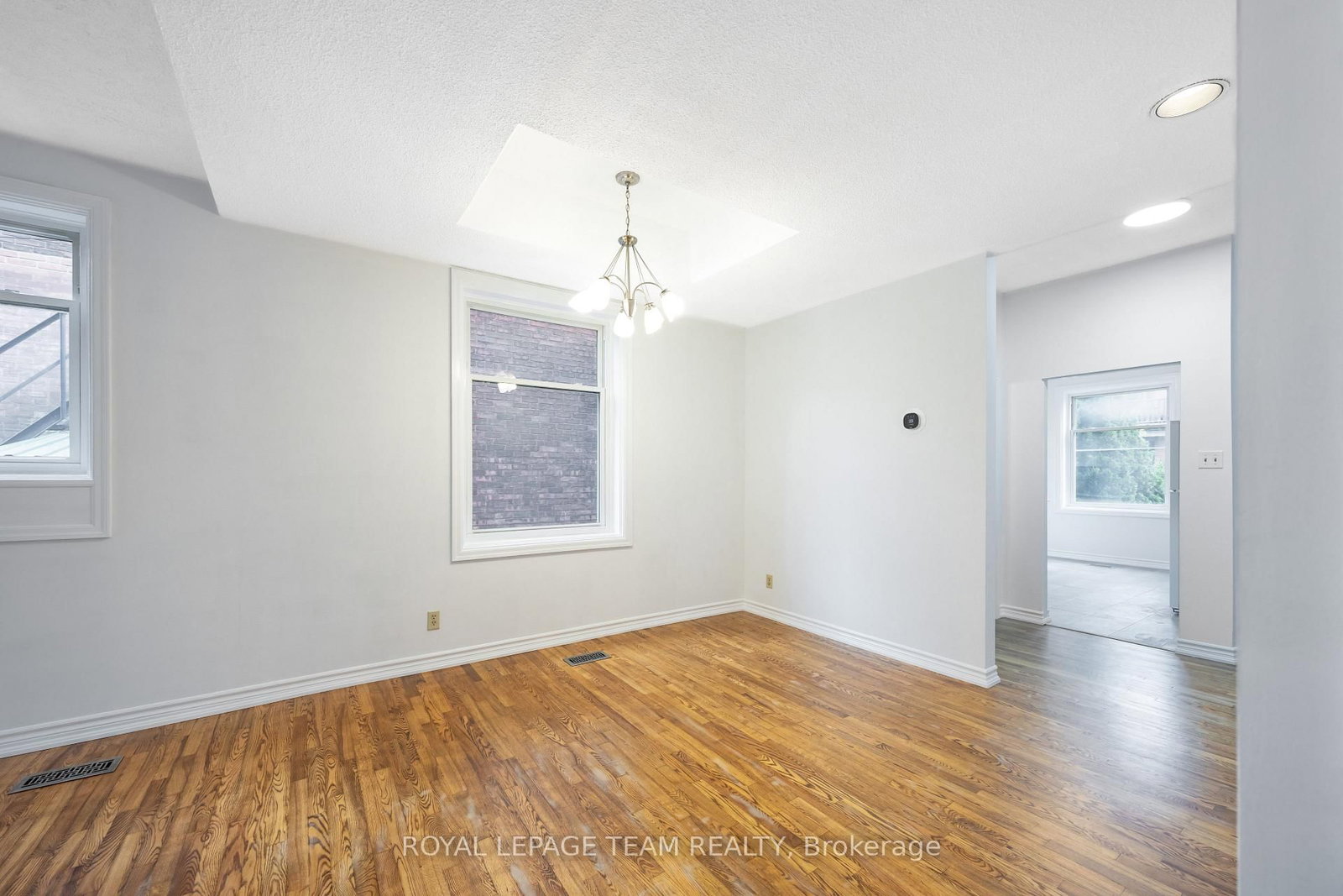 301 Somerset Street E • Ottawa, ON photo 21