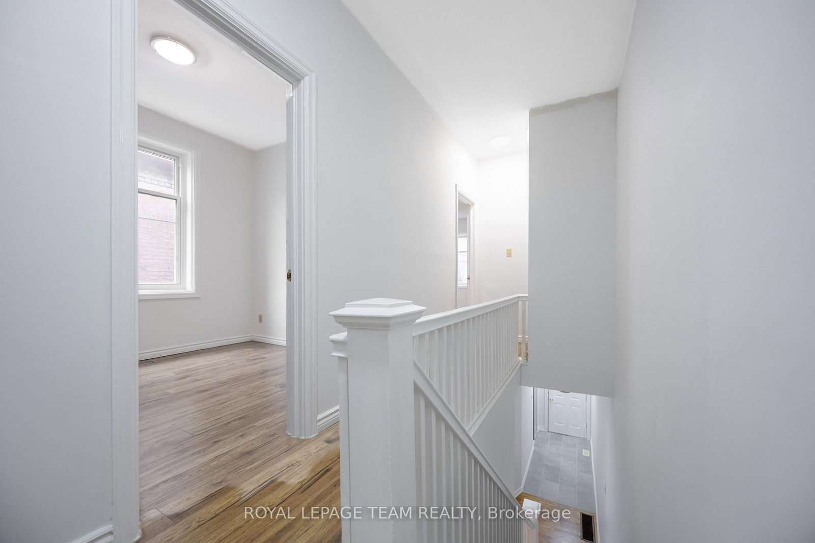 301 Somerset Street E • Ottawa, ON photo 23