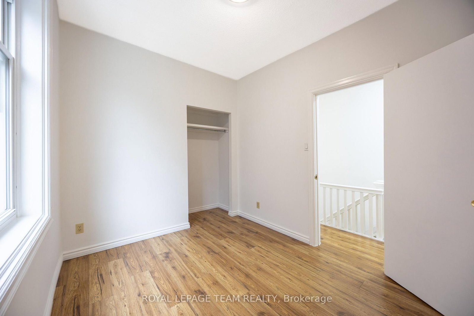 301 Somerset Street E • Ottawa, ON photo 32