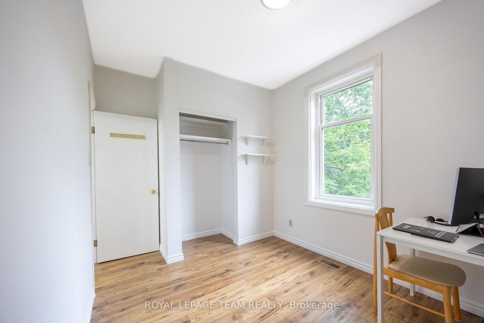 301 Somerset Street E • Ottawa, ON photo 36