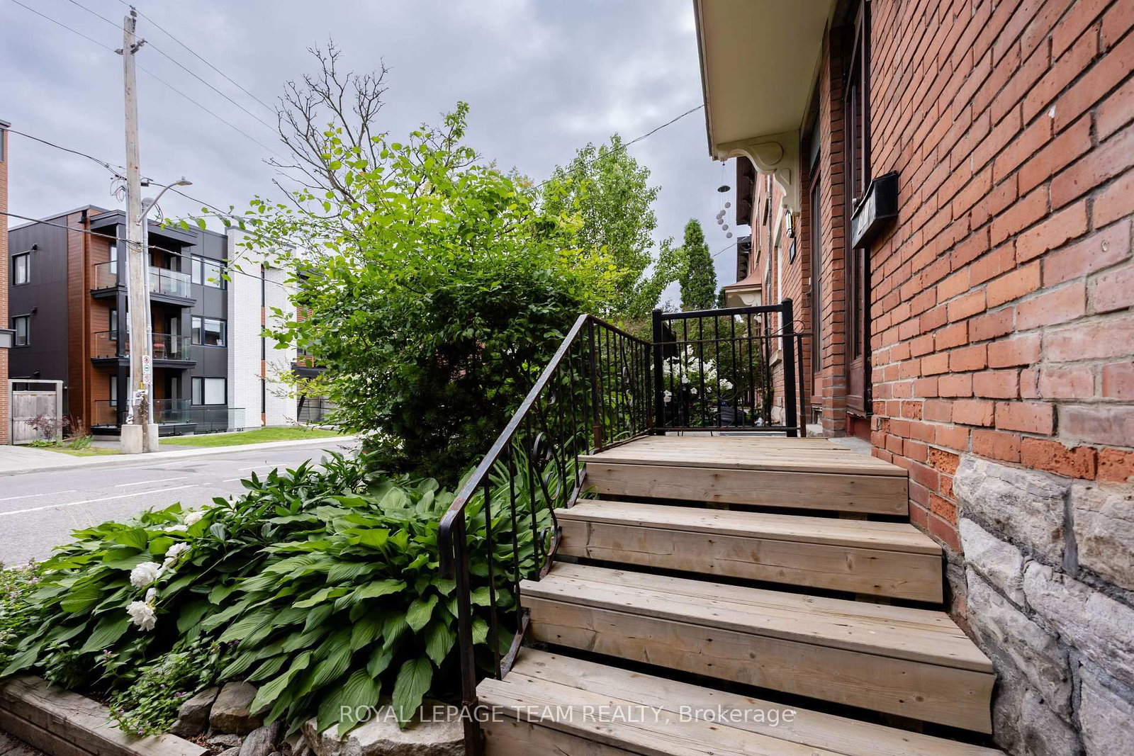 301 Somerset Street E • Ottawa, ON photo 4