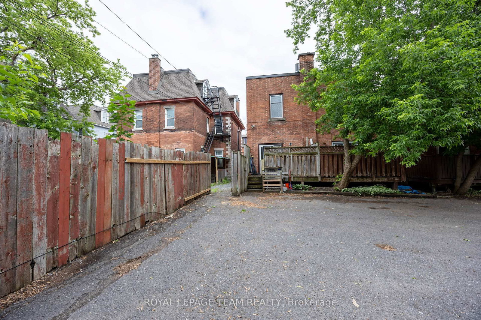 301 Somerset Street E • Ottawa, ON photo 48