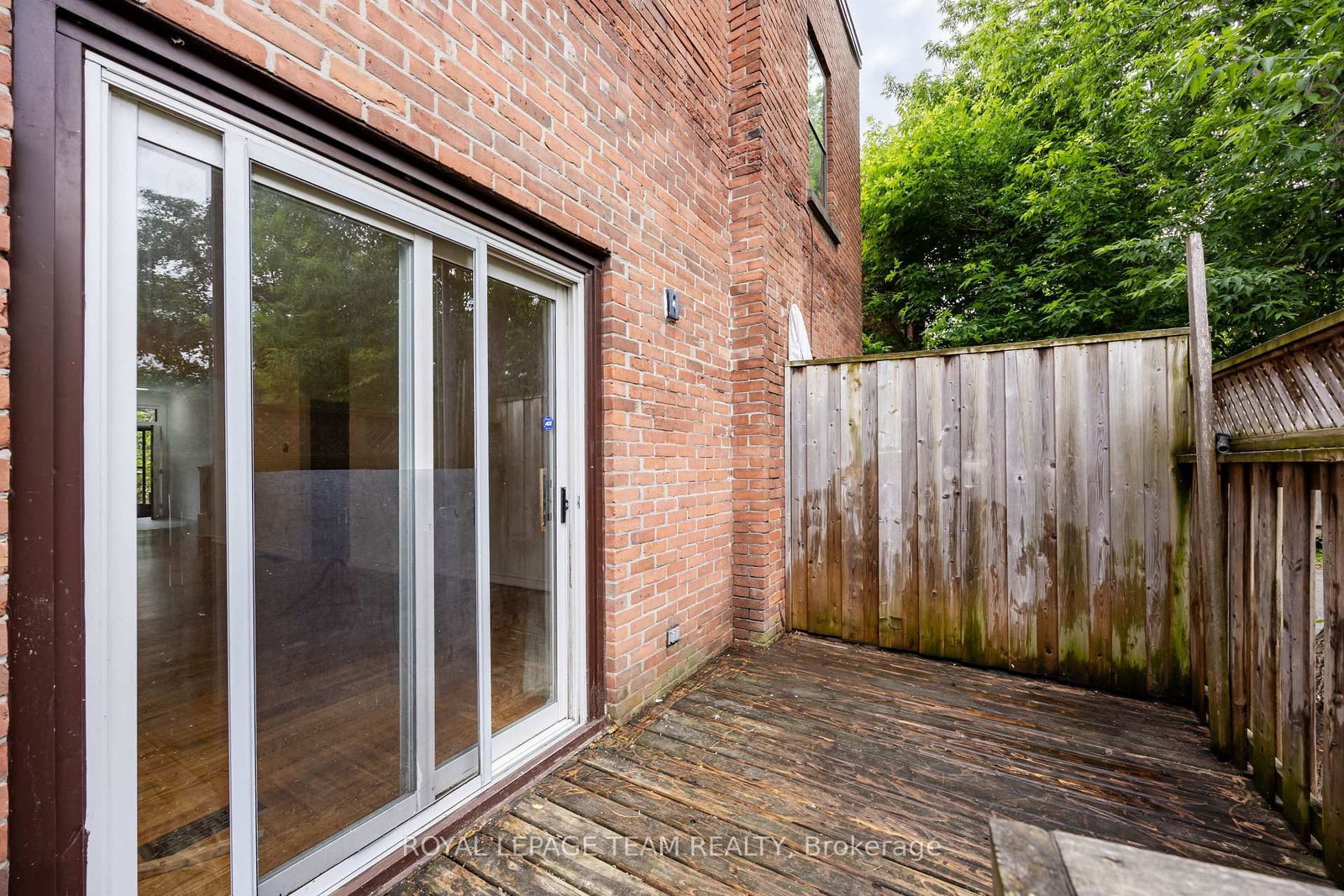 301 Somerset Street E • Ottawa, ON photo 50
