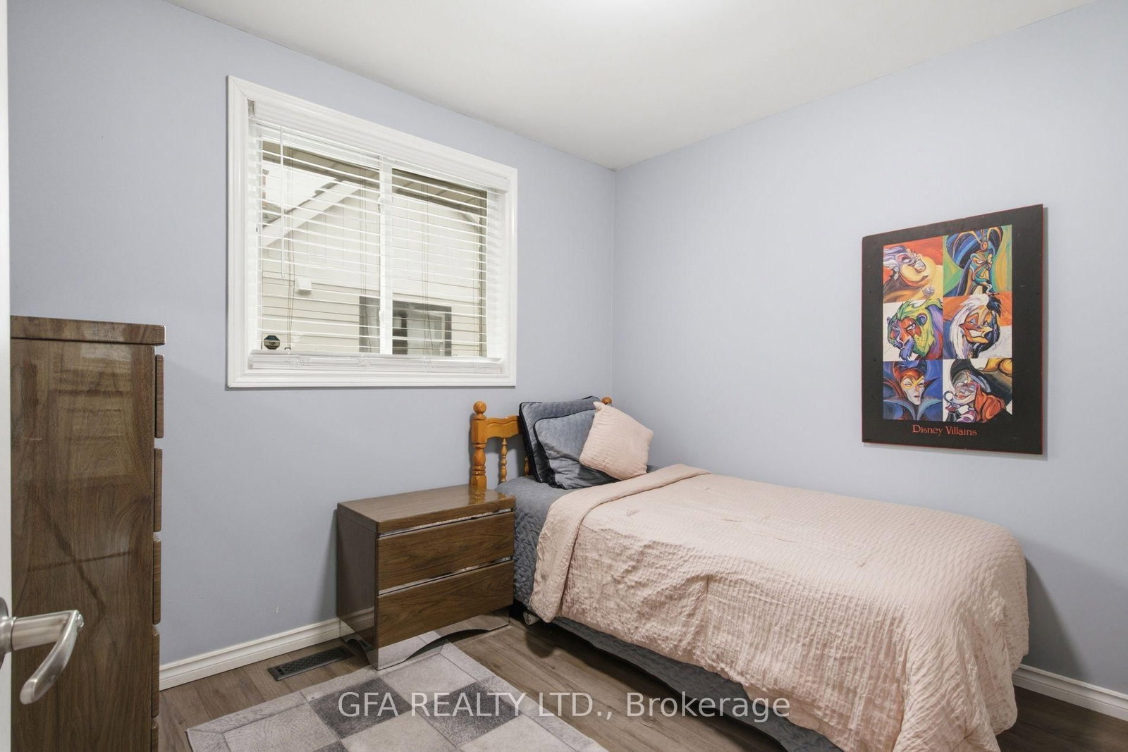 13 Mercer Road • Cambridge, ON photo 12